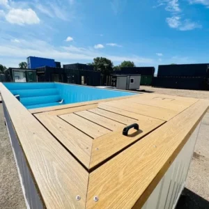 Piscina Contenedor de 20 Pies – Modelo 6M Sport & Spa con Swim Jet – Blanco Glaciar