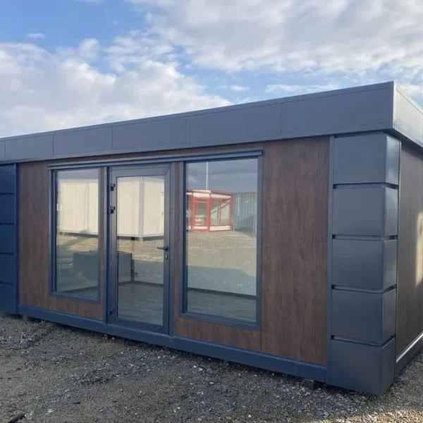Oficina Móvil Prefabricada de 18 m² – Módulo Modular 6 × 3 m con Aislamiento