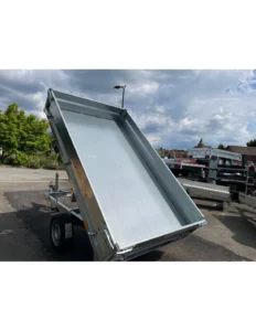 Remolque Basculante LIDER 42575 – 1350 kg – 256 × 148 × 30 cm – Eje Simple Frenado, Caja Galvanizada y Laterales Abatibles